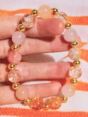 Handmade Glass Bracelet One Of A Kind. Peach Strawberry Kiwi Punch. Size 7''